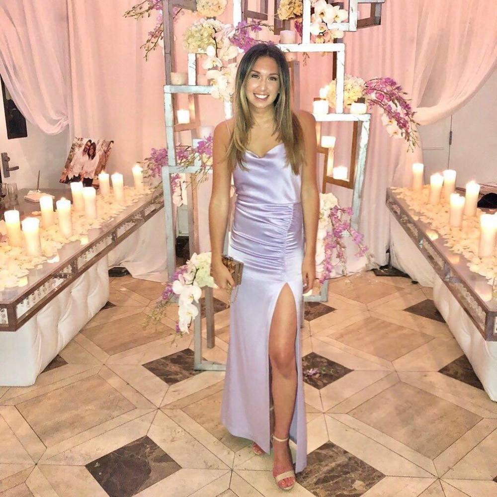 Meet your Posher, Dana